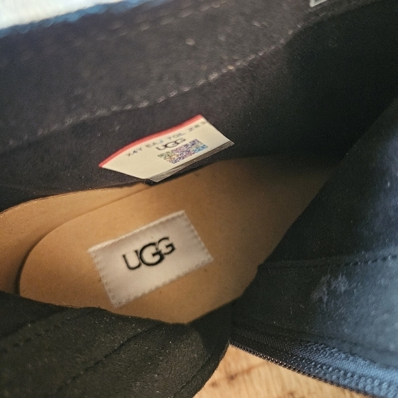 UGG Josefene Suede Bootie Black Size 8.5 - Picture 10 of 10